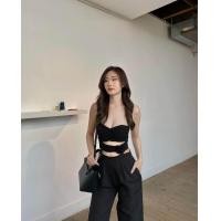 ราคา Chloë Black top Long pant เสื้อเกาะอกกับกางเกงขายาว (19849778530)