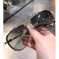 ราคา Chrome Hearts แว่นกันแดดปกป้อง UV แว่นกันแดดแฟชั่นรูปหน้ากว้างสุดอินเทรนด์สำหรับผู้ชายและผู้หญิงขับรถย้อนยุคสุดพิเศษ (18199844006)