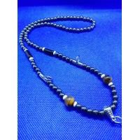 ราคา สร้อยลูกปัดหินนิล สลับเม็ดลูกปัดสีน้ำตาล คล้องพระ 3 องค์ ยาว 24 นิ้ว (9685244631)