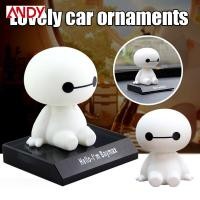 ราคา ANDY Cute Baymax ตุ๊กตาหัวส่ายได้พร้อมฐานและอุปกรณ์ตกแต่งรถยนต์ทำจากไวนิลหัวหมุนได้360องศา (9919638274)