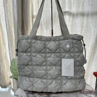 ราคา กระเป๋าสะพาย Carlyn weekender tote bag น้ำหนักเบา (20520705943)