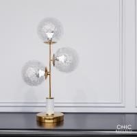 ราคา CHIC REPUBLIC TIA 3 USBโคมไฟตั้งโต๊ะพร้อมช่องเสียบ USB สี ทองเหลืองและขาว ทอง (14097133057)