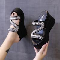 ราคา รองเท้าแตะสีขาวส้นตึกรองเท้าส้นสูงผู้หญิงรองเท้าสตรีแพลตฟอร์มรองเท้าแตะรัดส้นชายรองเท้าแตะส้นสูงใส่ไปทะเล (17915331612)