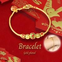 ราคา สร้อยข้อมือทอง ไม่ลอกไม่ดำ ตุ้มลงยาเขียว หนัก2บาท ยาว7นิ้ว เครื่องประดับ ทองเหมือนแท้ สร้อยข้อมือ (16120075217)