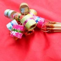 ราคา จักจั่น หรือ อ๊อดๆ มีหลายตัวเลือก เป็นของเล่น ภูมิปัญญาชาวบ้าน เสียงดัง คล้ายเสียงจั๊กจั่น สร้างความสนุกสนานให้กับเด็กเล็ก แ (4187104194)