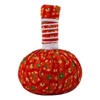 ราคา ลูกประคบ สมุนไพรไทย ลูกประคบ ลายไทย ขนาด 200 กรัม (535268741)