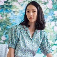 ราคา Open Collar Summer Blouse Daisy Field Blue เสื้อฮาวายแขนสั้นปกหยัก ผ้าคอตตอนพิมพ์ลายดอกเดซี่สีฟ้า (16233674288)