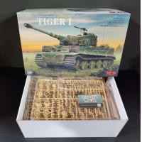 ราคา RFM 5080 1 35 Tiger I Late Production Zimmerit Full Interior โมเดลรถถัง Model DreamCraft (20282651024)