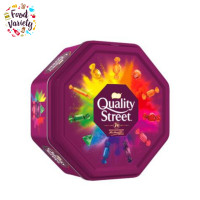 ราคา Nestle Quality Street Tin 813g เนสท์เล่ ควอลิตี้ สตรีท ช็อกโกแลตและท็อปฟี่รวมรส แบบกระป๋อง 813กรัม (16953476193)