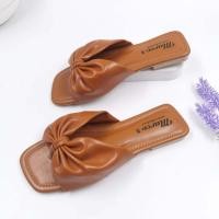 ราคา รองเท้าแตะแบรนด์ Marco รุ่น T1085 งานหูหนีบ แต่งโบว์นิ่ม (18475895672)