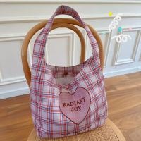 ราคา กระเป๋าผ้าลายสก็อตสุดหวาน NICE JOY มีกระดุม (20691407827)