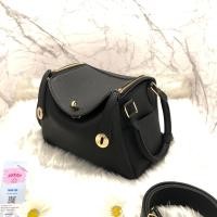 ราคา กระเป๋าลินดี้ กระเป๋าหนัง 25cm กระเป๋าสะพายผญ กระเป๋าแฟชั่น2022 กระเป๋าทรงหมอนLD10 สินค้ามีรับประกันงาน (13968184417)