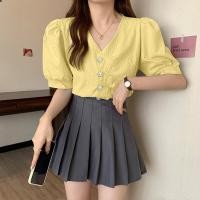 ราคา KDAShop มาแรงทรงน่ารัก เสื้อแฟชั่นผญ2023 เสื้อแขนสั้น เสื้อผ้าสาวอวบ เสื้อเนื้อผ้าดีแขนตุ๊กตาสุดนำเทรน สำหรับสาวๆ วัยใสใส่แล้วดูดีมาก แมทกับส่วนล่างได้ง่าย ไม่ลองไม่ได้แล้ว (19923381328)