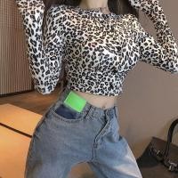 ราคา พร้อมส่ง เสื้อเข้ารูปรูปเซ็กซี่สุดๆ เสื้อรัดรูปลายเสือดาว เสื้อคอกลมลายเสือดาว เสื้อแขนยาวครอป (17145713845)