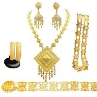 ราคา Vintage Jewelry เครื่องประดับสำหรับเด็ก ชุดไทย สร้อยคอ ต่างหูเจาะ เข็มขัด กำไล สังวาลย์ (19528326352)