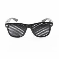 ราคา ดูแลดวงตาแว่นตาแว่นตาเลนส์รูแบบพินโฮลป้องกันสายตาสั้นและสายตาเอียงกรอบสีดำแว่นตาป้องกันการมองเห็นมีรูลดความเมื่อยล้าบรรเทาแว่นตารูเข็มสำหรับการปรับปรุงสายตา (17330372067)