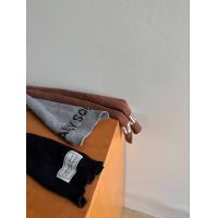 ราคา DAILY SQUAD knit Scarf ผ้าพันคอทอลาย Daily squd เนื้อนุ่ม (20837024419)