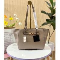 ราคา กระเป๋าLyn ทรงช้อปปิ้ง (19997956901)