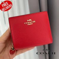 ราคา กระเป๋าสตางค์ใบสั้น Coach Snap Wallet With Strawberry (18889592114)