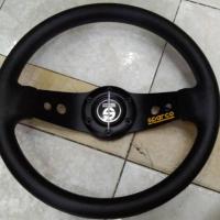 ราคา R1 วงพวงมาลัยแต่ง sparco วง12นิ้ว2ก้าน วงดำก้านดำ แต่งซิ่งภายในรถสวยจัด (5037454844)