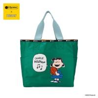 ราคา Lesportsac Reversible Tote Bag กระเป๋าโท๊สสะพายข้างได้สองด้าน Style 1254 Peanuts Collection x lesportsac (20045664303)