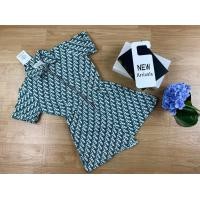 ราคา จั๊มสูทแขนสั้น ขาสั้น ผ้าทอ เนื้อดี แต่งปกแต่งซิปหน้าทรงน่ารักไม่ไหว (20397451879)