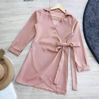 ราคา 8626 เดรสสั้นผูกไขว้หน้าทรงกิโมโนสีชมพู Dress ชุดเดรสแขนยาว ผูกไขว้แบบกิโมโน งานโทนสีพื้นเรียบ (20242971770)
