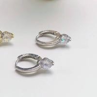 ราคา earika earrings gem hoop ต่างหูห่วงเงินแท้จี้เพชรเม็ดใหญ่ มีให้เลือกสองสี เหมาะสำหรับคนแพ้ง่าย (9248043401)