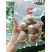 ราคา แหนมหมูตุ้ม ขนาด 225 กรัม จำนวน 5 ตุ้ม ตุ้มละ 45 กรัมหมักแบบล้านนา ทางเหนือ ใช้หนังหมูคัดพิเศษ หั่นมือ สินค้าโฮมเมด (13691959006)