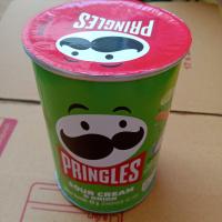 ราคา PRINGLES SOUR CREAM and ONION มันฝรั่งทอดกรอบรสซาวครีมและหัวหอม ตรา พริงเกิลส์น้ำหนัก 42 กรัม (17429082691)