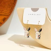 ราคา ต่างหูรูปกระต่ายครึ่งหัวกระโหลกตลกรูปการ์ตูนน่ารักสำหรับแมวเครื่องประดับหูห้อยเคลือบรูปสัตว์ของขวัญสำหรับปาร์ตี้ฮาโลวีนสำหรับผู้หญิงหญิงสาว (19478966007)