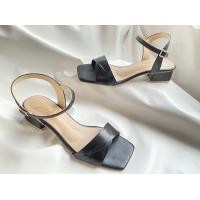 ราคา รองเท้าส้นสูงไซส์ใหญ่ 41 45 (18690516740)