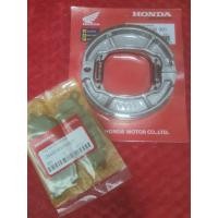 ราคา ผ้าเบรคหน้า หลัง PCX 125 150 ปี 2012 2017 Honda PCX เบรคหลัง ดรัมเบรค ดิสเบรค เบรคหน้า หลังฮอนด้าPCX ผ้าเบรค (19568836303)