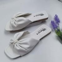 ราคา รองเท้าแตะแบรนด์ Marco รุ่น T1085 งานหูหนีบ แต่งโบว์นิ่ม (18475895678)