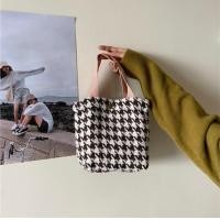 ราคา venoras กระเป๋า 3D ลายสก็อตแบบหิ้ว (9153246769)