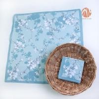 ราคา ผ้าเช็ดหน้า maneecraft ผ้าเช็ดหน้าหญิง ผ้าฝ้ายญี่ปุ่น พิมพ์ลายดอกไม้สไตล์ญี่ปุ่น ขนาด 45x45 ซม สินค้าพร้อมส่ง (20391901193)