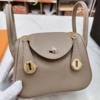 ราคา กระเป๋าลินดี้หนังวัวชั้นแรกกระเป๋าหมอมินิกระเป๋าทรงหมอนแบบถือสะพายไหล่สะพายข้างแฟชั่นแบบใหม่ปี2023กระเป๋าวินเทจผู้หญิง (17674298344)