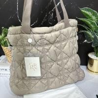 ราคา กระเป๋าสะพาย Carlyn weekender tote bag น้ำหนักเบา (20610372538)