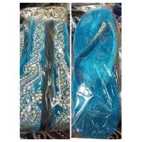 ราคา รองเท้ากำมะหยี่พม่าส้นเตารีดสีฟ้าแต่งเพชร (16631111009)