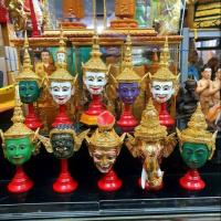 ราคา 10เศียรครู หัวโขน งานปิดทอง เขียนหน้าสวยงาม ระบุแบบในแชท เศียรละ259 (6495676947)