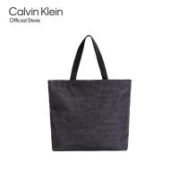 ราคา CALVIN KLEIN กระเป๋าผ้าผู้ชาย Active Icon All Over Print รุ่น PH0682 017 สีดำ (20886620540)
