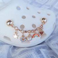 ราคา สายโซ่รองเท้าแตะ เครื่องประดับโลหะใหม่จี้รูปจระเข้ โลหะแบบทำมือ ไข่มุก หมุดย้ำ พังค์ เพชร อัญมณี โซ่ชุดรองเท้าเครื่องประดับ (20045649690)