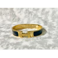 ราคา กำไล Hermes แถมซองแบรนด์ ตัวเรือนทอง งานเหมือนแท้มาก มีตราปั้มแบรนด์ งานสวยหรูดูดี (16195966851)