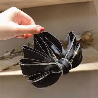 ราคา OQEWPI โบว์ติดผมเกาหลี โบว์มัดผมสวยๆ กิ๊บผีเสื้อ โบว์ติดผมใหญ่ กิ๊บติดผมโบว์ โบว์ผูกผมสวยๆ กิ๊บติดผมเกาหลี กิ๊บหนีบผมสวยๆ อุปกรณ์ผมหรูหราเรียบง่ายกิ๊บติดผมผ้าซาตินพลอยเทียมกิ๊บติดผมทรงกล้วยกิ๊บติดผมสำ