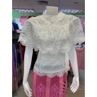 ราคา เสื้อลูกไม้ฝรั่งเศสใยบวบ สิริอาภรณ์ เเขนกุด ระบายคลุมไหล่ ซืปหลัง (19340322597)