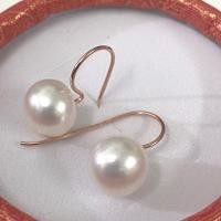 ราคา ต่างหูไข่มุกแท้ สีขาว ก้านเกี่ยวเงินแท้ชุปพิ้งค์โกลด์ ขนาดมุก9 10มิล (8154582780)