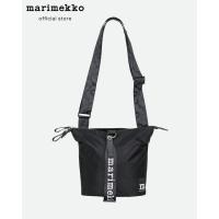ราคา MARIMEKKO CARRY ALL SOLID BAG กระเป๋าสะพาย Crossbody bag ลายดอกไม้ สีดำ (17405183265)