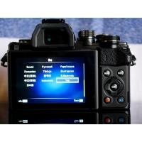 ราคา OLYMPUS OM D E M10 Mark II คือหนึ่งเดียวในบรรดากล้องแบบเปลี่ยนเลนส์ได้ในระดับเริ่มต้นที่มาพร้อมกับระบบป้องกันภาพสั่นไหว 5 แกน 5 axis image stabilisation (20845823281)