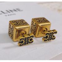 ราคา ต่างหู เซรีน สีทองแอนทีค และ เงิน ใส่ได้ 2 ด้าน โลโก้ประดับเพชร ทรงสี่เหลี่ยมลูกเต๋า แบบแป้น น้ำหนักเบา (20761010655)