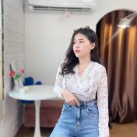 ราคา MesubShop เสื้อลูกไม้ ผ้ายืดเยอะ ลูกไม้แต่งลายสลับลายฉลุ ทรงคอวีไขว้หน้าแขนยาว เนื้อผ้านุ่ม เสื้อไปวัด เสื้อไปทำบุญ แท็กซี่ (19241511947)